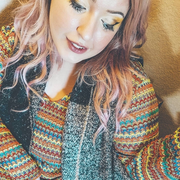 Meet your Posher, Alexa - Picture 6 of 11